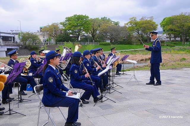 京都府警察音楽隊 カラーガード隊-2